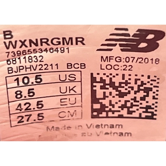 New Balance x Run Disney Shoes Sneakers Black White Red WXNRGMR Women Size 10.5B - Picture 10 of 10